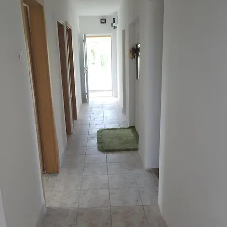 Apartman Apartman Meg