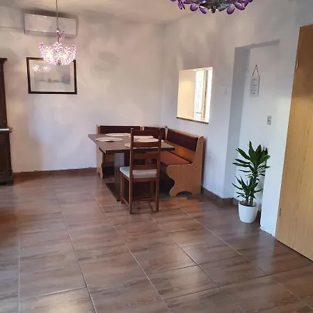 Apartman Meg * מאלינסקה